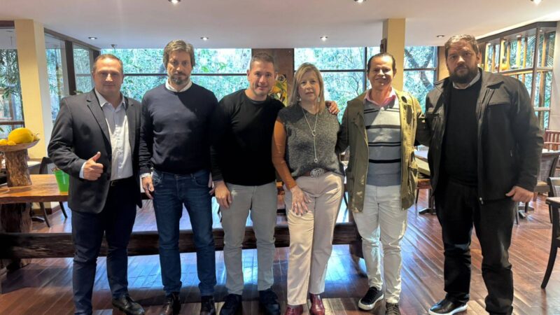 Monteoliva arribó a Iguazú y mantuvo una reunión con los concejales de la libertad Avanza