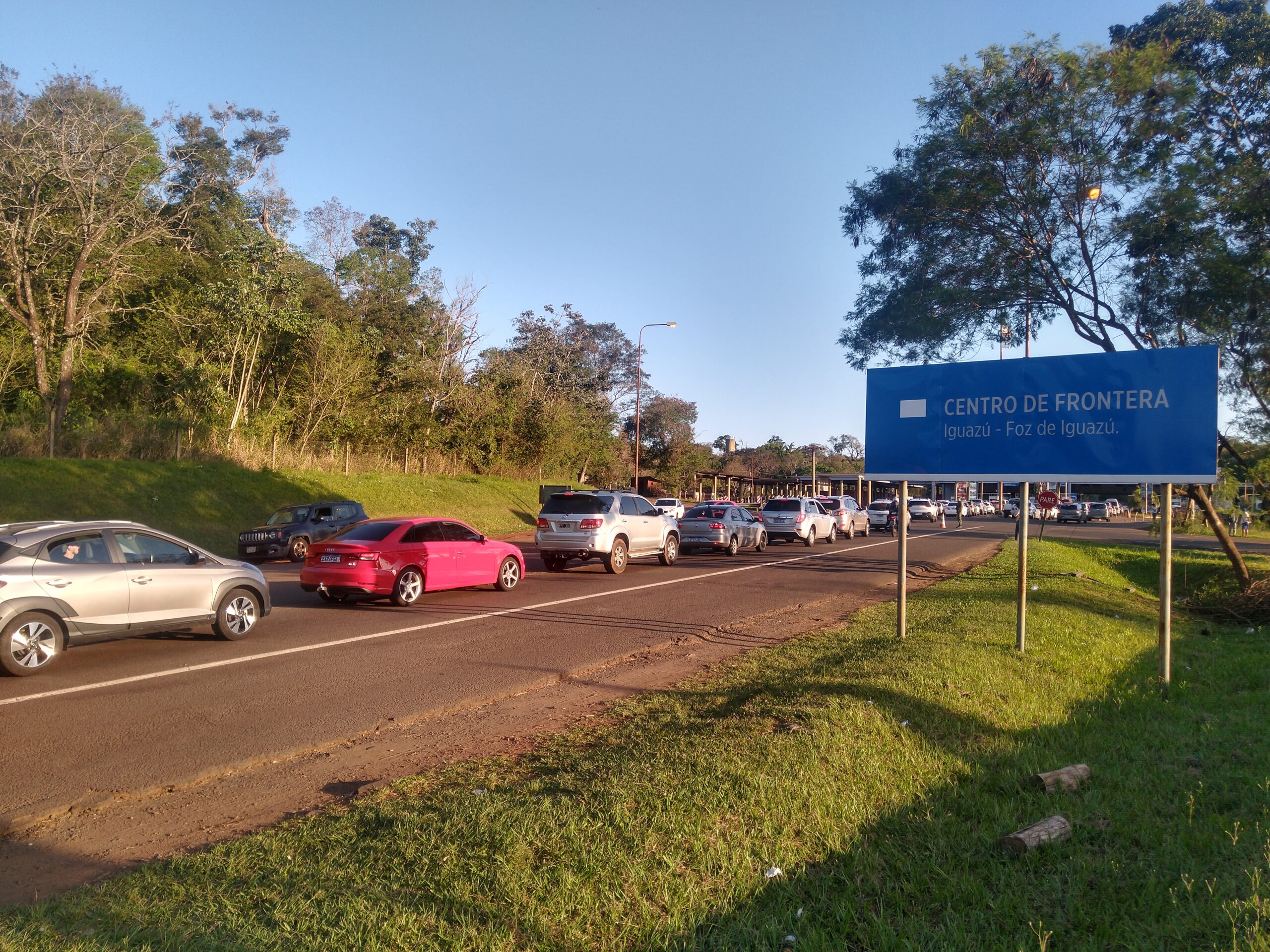 Desde ahora Puenty, calcula el tiempo de demora para cruzar el puente Tancredo Neves