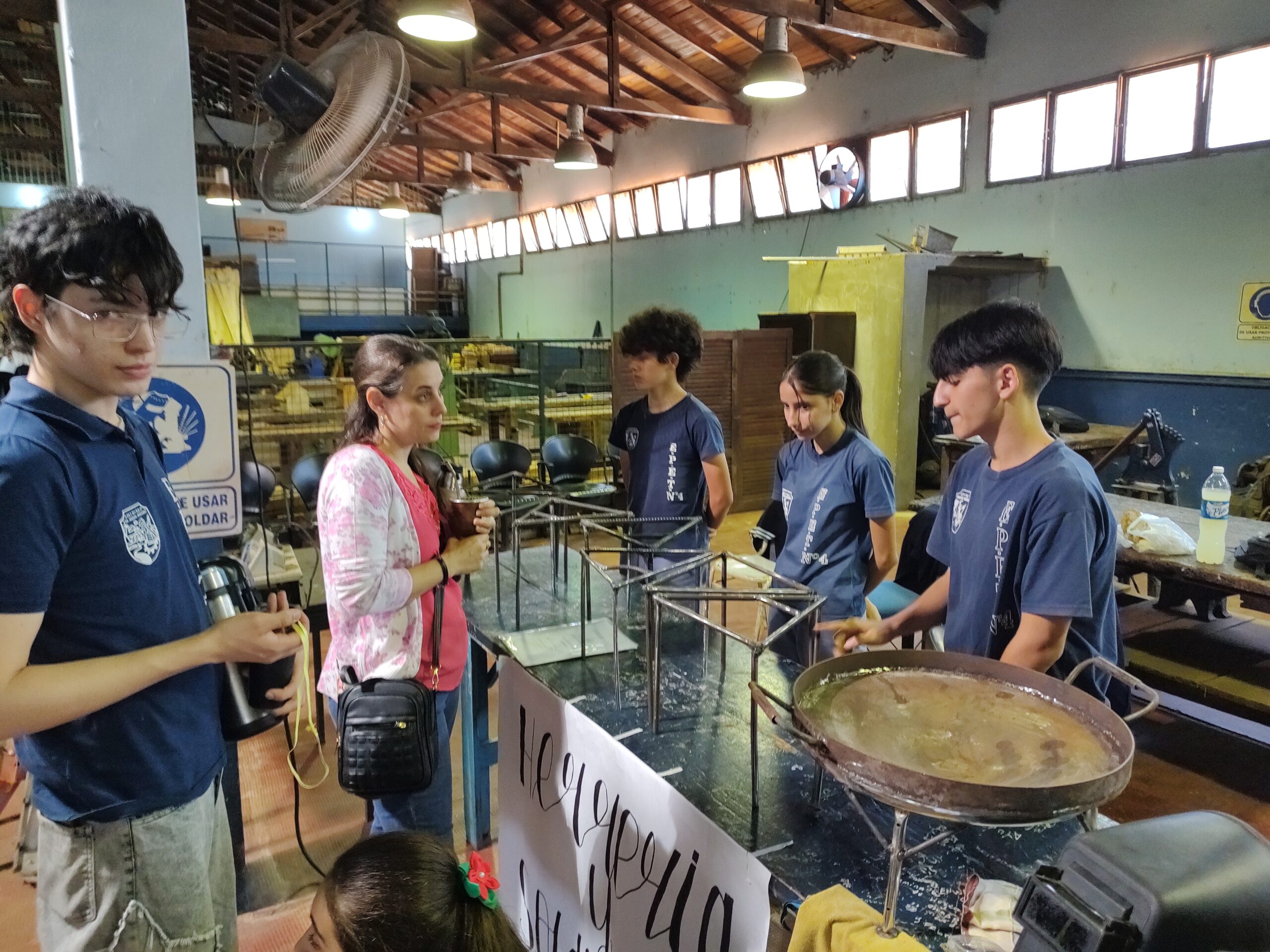 Iguazú: Lanzaron un bono colaboración a beneficio del Taller de la E.P.E.T Nº 4