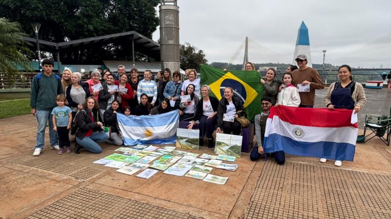 Colorearon el Hito de las Tres fronteras en la 1º edición del Plein aire internacionall