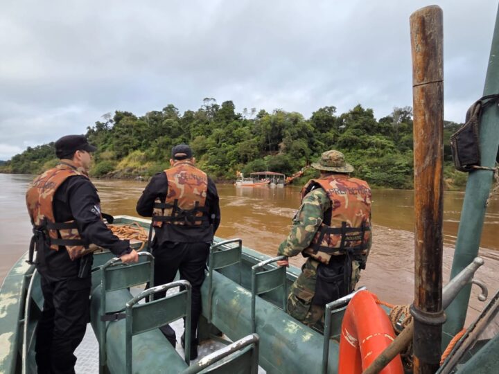 Continua la búsqueda del turista desaparecido en las aguas del Rio Iguazú.