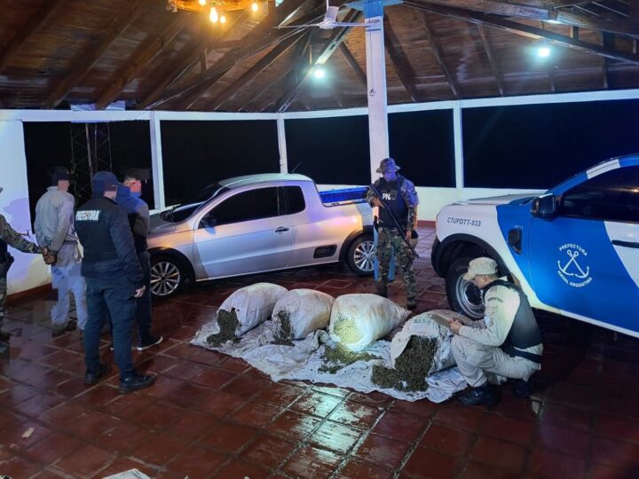 Puerto Esperanza: Prefectura secuestró más de 54 kilos de droga y detuvo a dos personas
