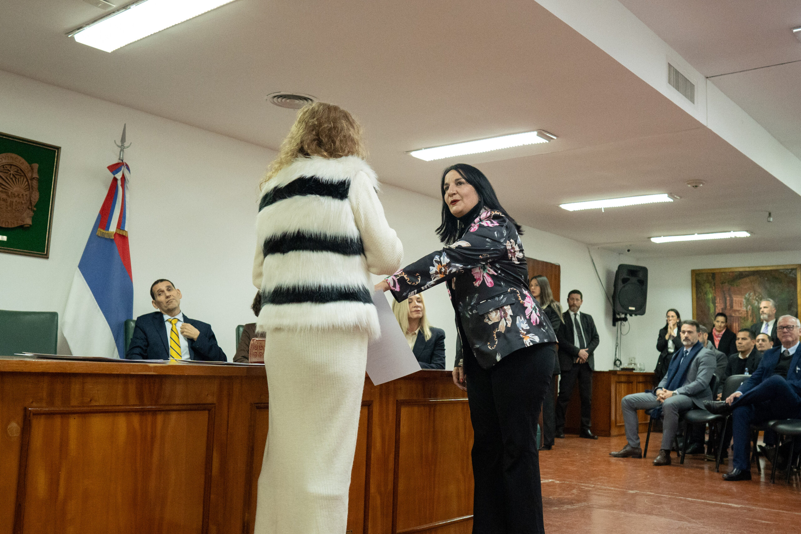 Tomaron juramento a Rosa Raquel Dionisia Mazal nueva jueza de paz de Iguazú