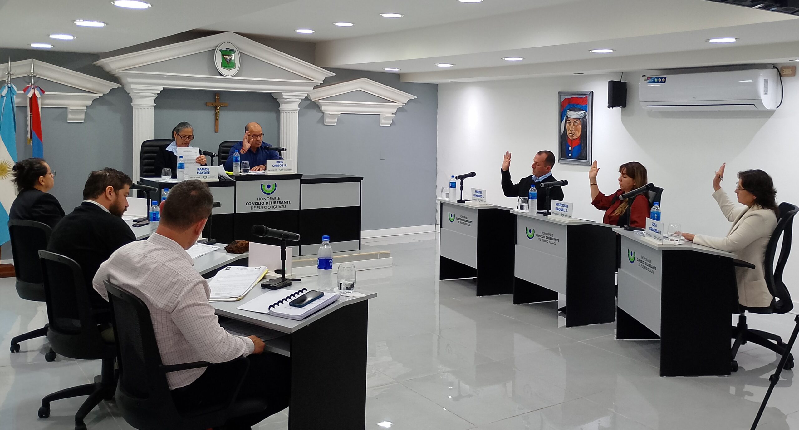 Concejales oficialistas aprobaron por mayoría simple el aumento del boleto en Iguazú