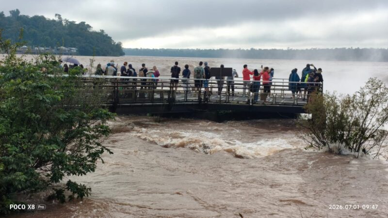 Cataratas se luce con un caudal extraordinario