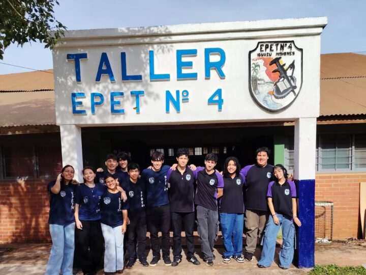 Alumnos de la EPET N4 son semifinalistas de la Copa Robótica Educabot 2026