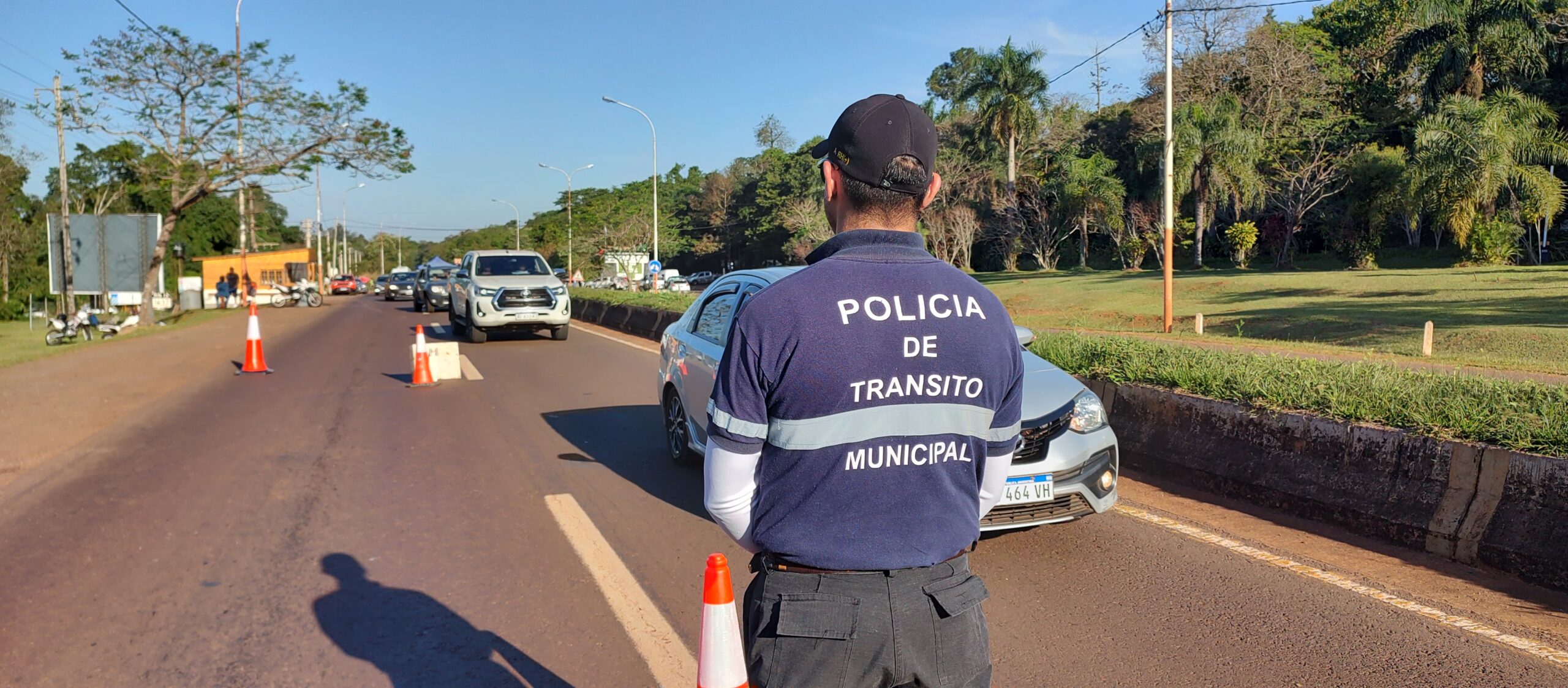 Denunció a un inspector de tránsito por increparlo sin razón y atacarlo con insultos homofóbicos