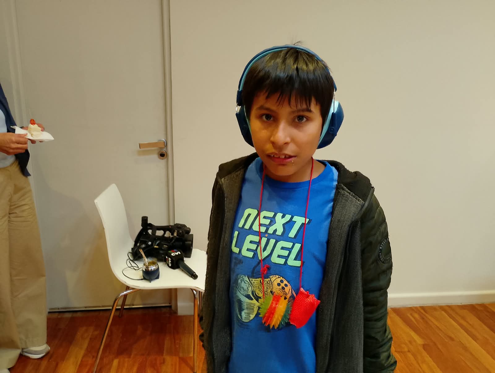 Presentaron el kit de apoyo para personas neurodivergentes en el Duty Free Shop