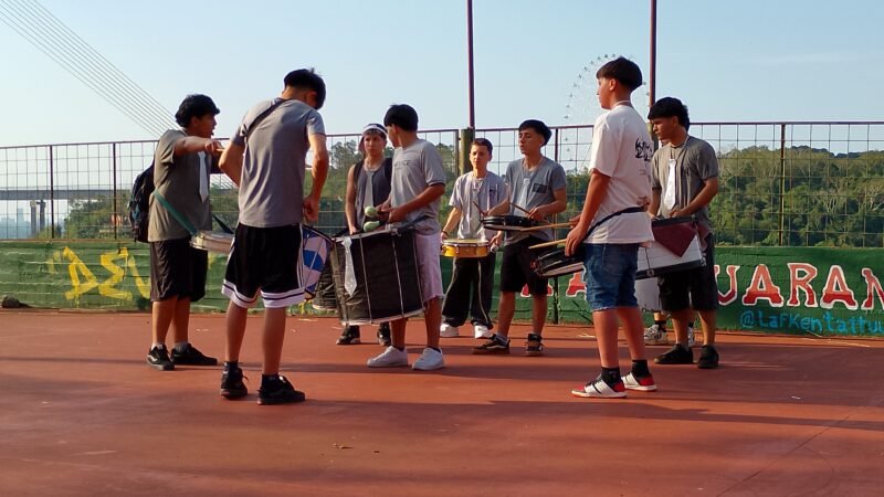 Al ritmo de los tambores hoy comienza la Estudiantina en Iguazú