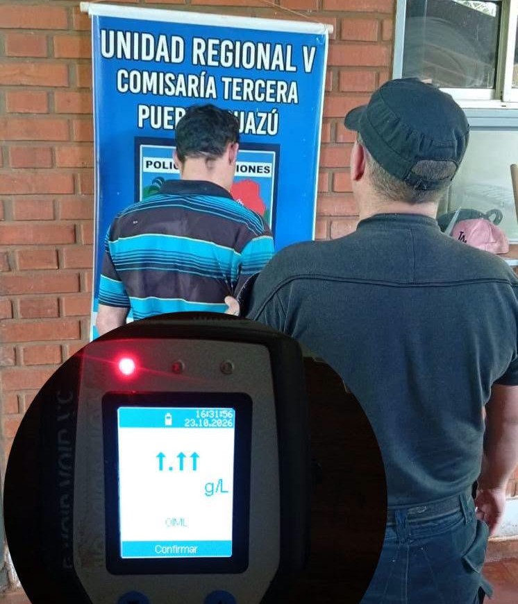 Iguazú: Zigzagueaba en moto, superó el límite del alcoholímetro y terminó detenido