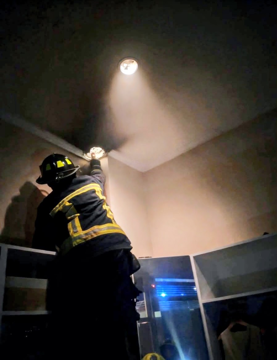 Vecinos actuaron rápido y evitaron un incendio de grandes magnitudes