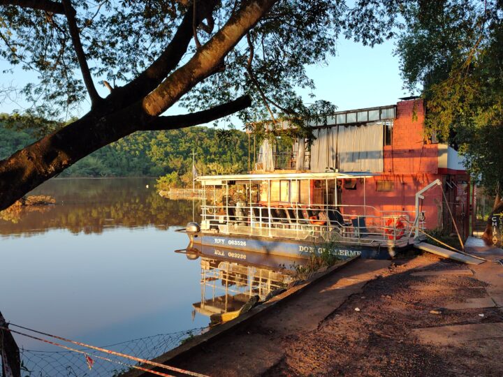 El rio Iguazú bajó 2 metros de 24 horas, y continúa bajando rápidamente