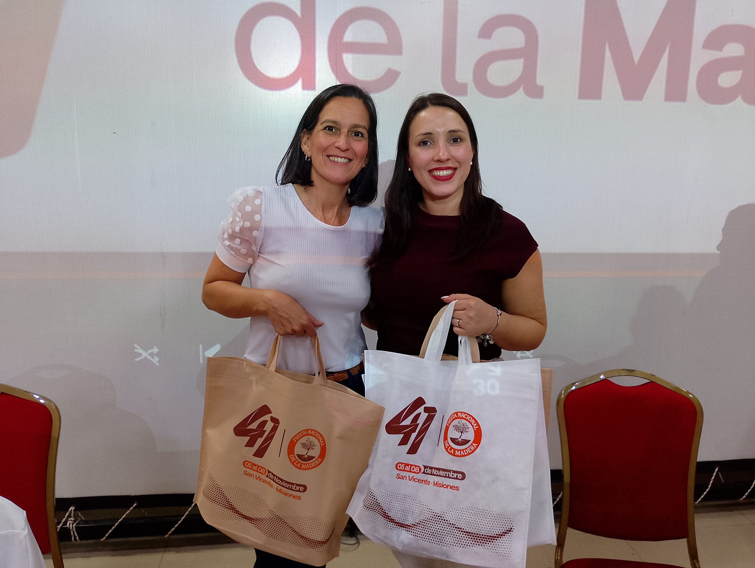 Se realizó el lanzamiento de la 41º Fiesta Nacional de la Madera en Iguazú