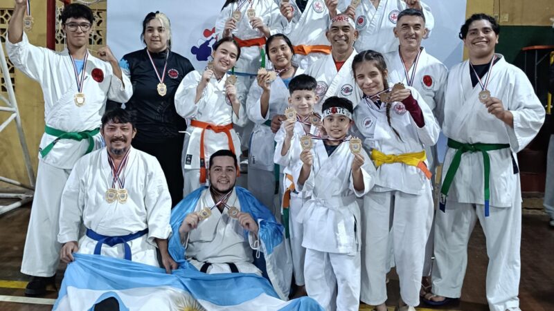 Delegación de karate de Iguazú obtuvo 25 medallas en el Panamericano de Artes Marciales